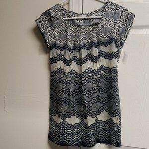 CAbi Silk Chantilly Lace Patterned Cap Blouse Top, Size XS - EUC